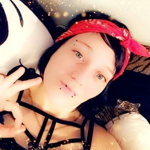 Meet your Posher, Ariana